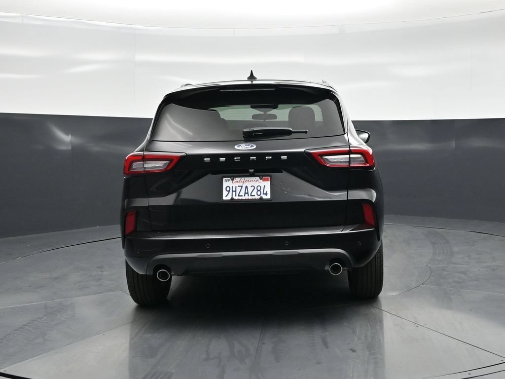 Certified 2023 Ford Escape ST-Line w/ Tech Pack #1 FWD image 28