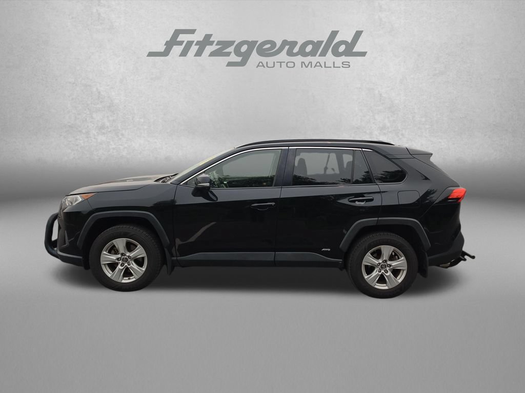Used 2019 Toyota RAV4 XLE w/ Convenience Package AWD/4WD image 5