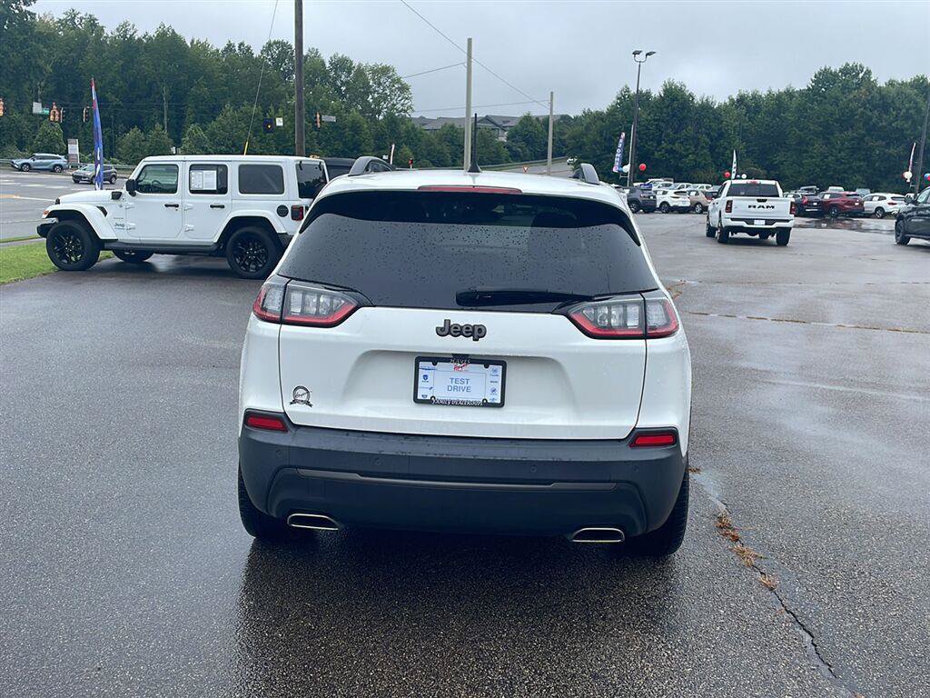 Used 2021 Jeep Cherokee Latitude Lux 80th Anniv w/ Quick Order Package 26U 80TH FWD image 4