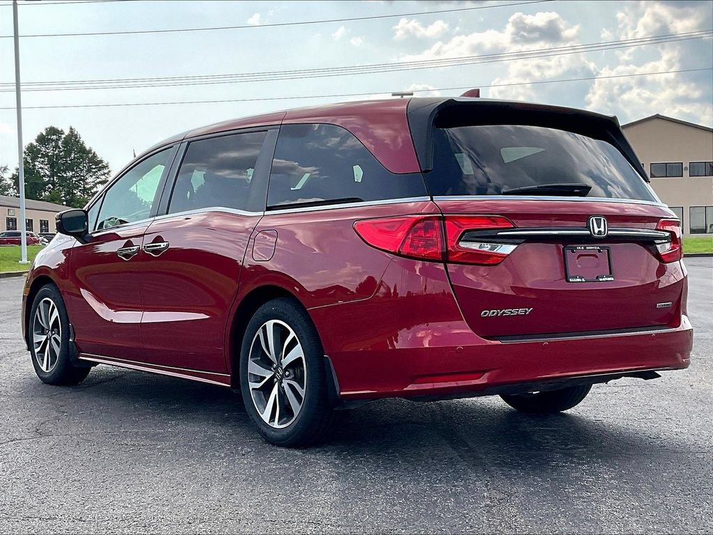Certified 2022 Honda Odyssey Touring image 4