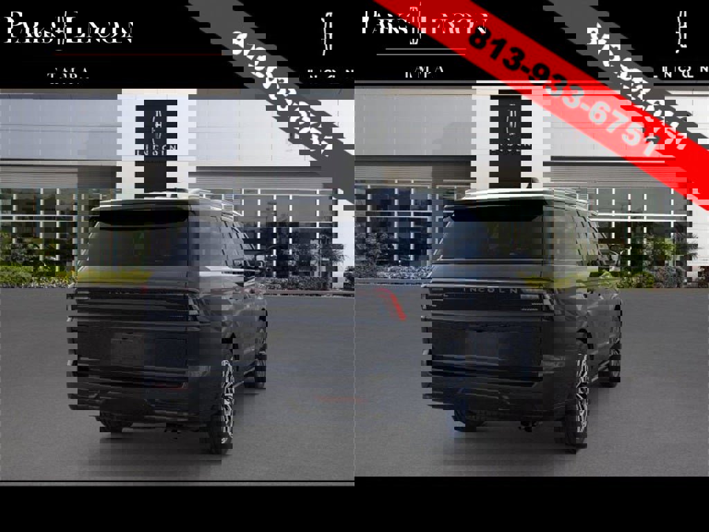 New 2025 Lincoln Navigator Black Label image 31