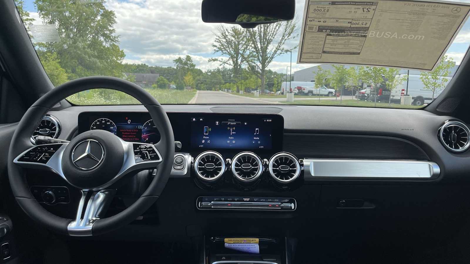 New 2026 Mercedes-Benz GLB 250 4MATIC image 30