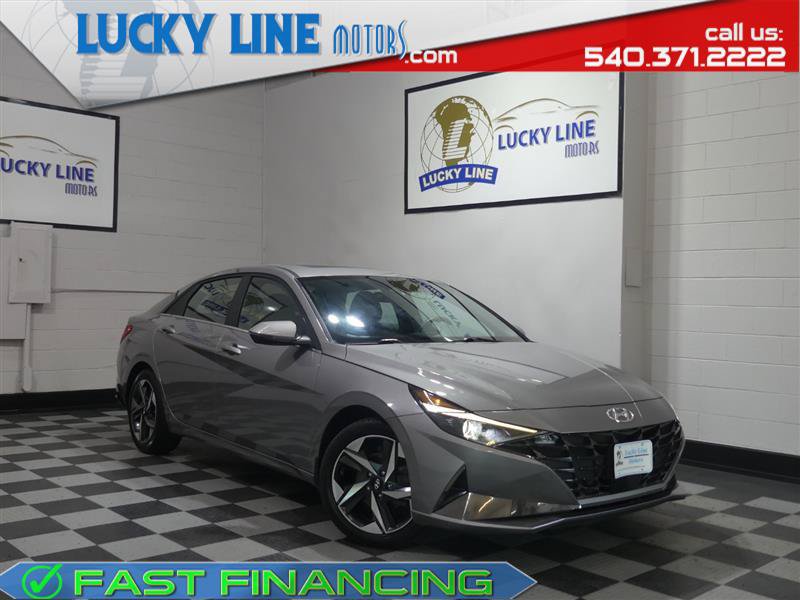 Used 2022 Hyundai Elantra SEL w/ Convenience + Premium Package