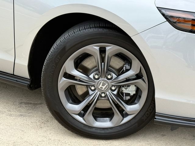 Used 2024 Honda Accord EX-L image 2
