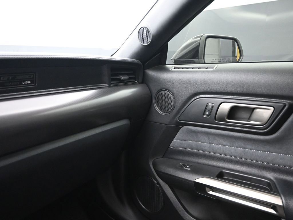 Used 2020 Ford Mustang Shelby GT350 w/ Technology Package image 27