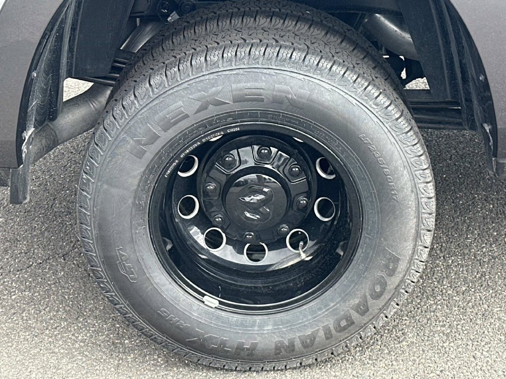 New 2026 RAM 3500 Limited AWD/4WD image 12