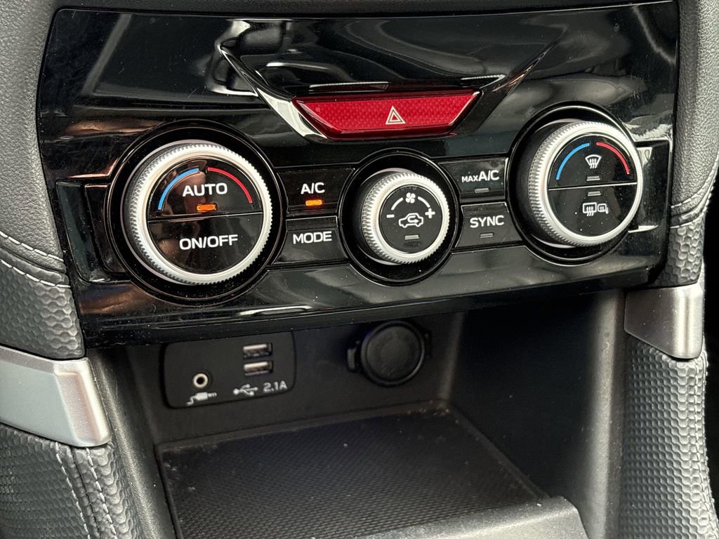 Used 2021 Subaru Forester Limited image 20