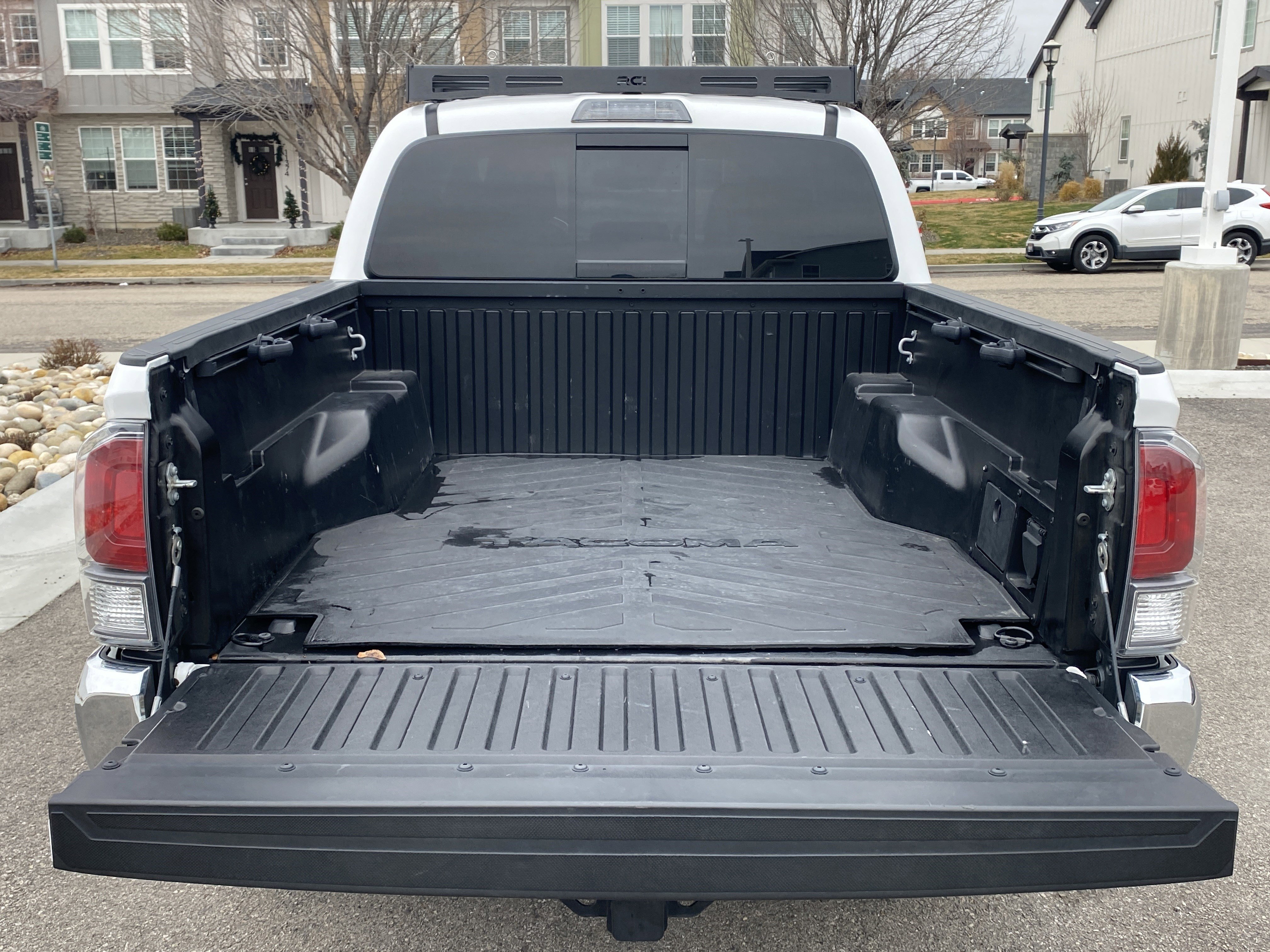 Used 2023 Toyota Tacoma TRD Off-Road image 33