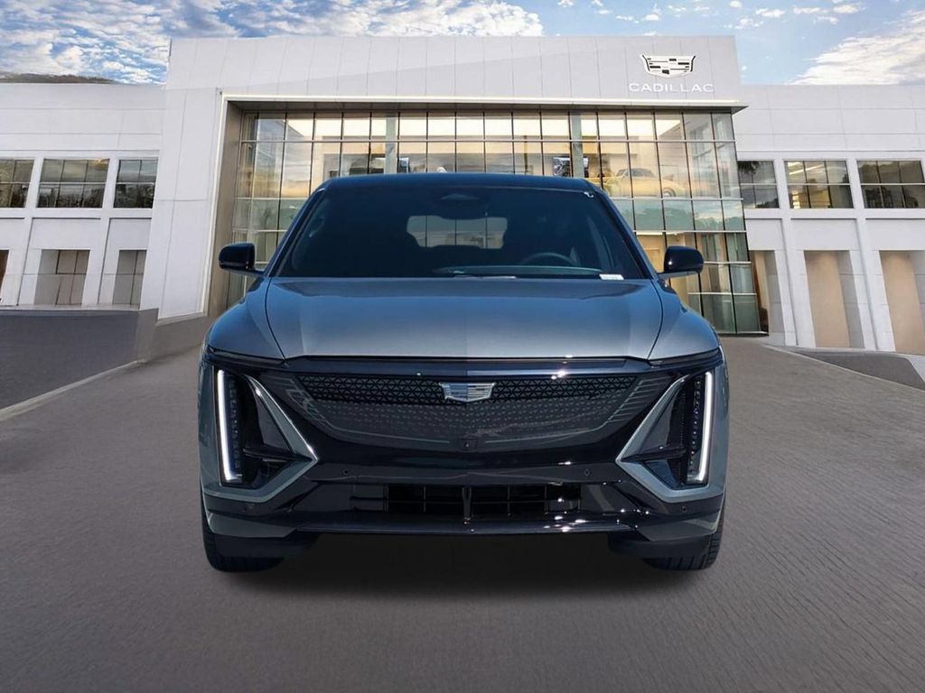 New 2026 Cadillac Lyriq Sport AWD/4WD image 2