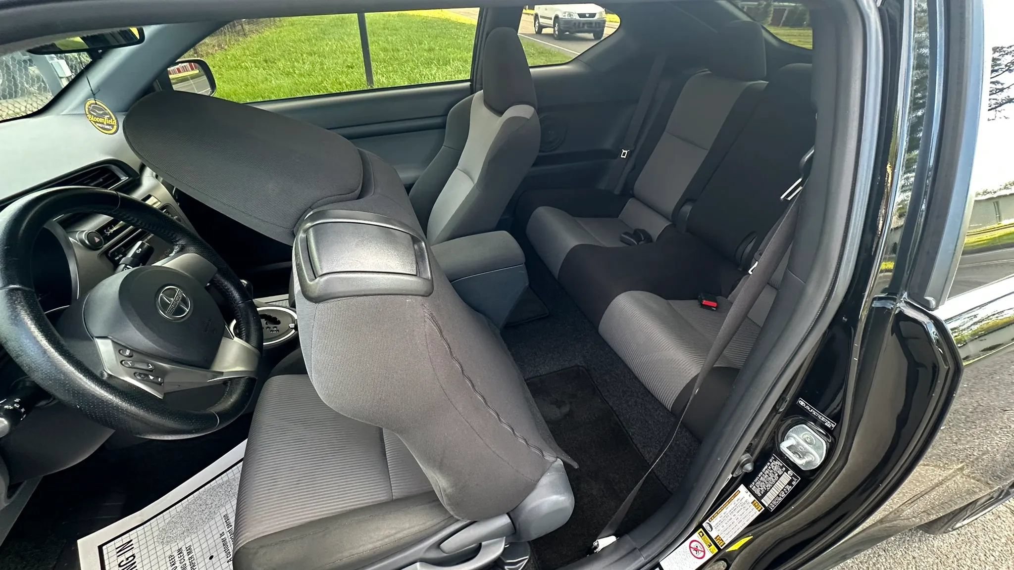 Used 2014 Scion tC FWD image 22