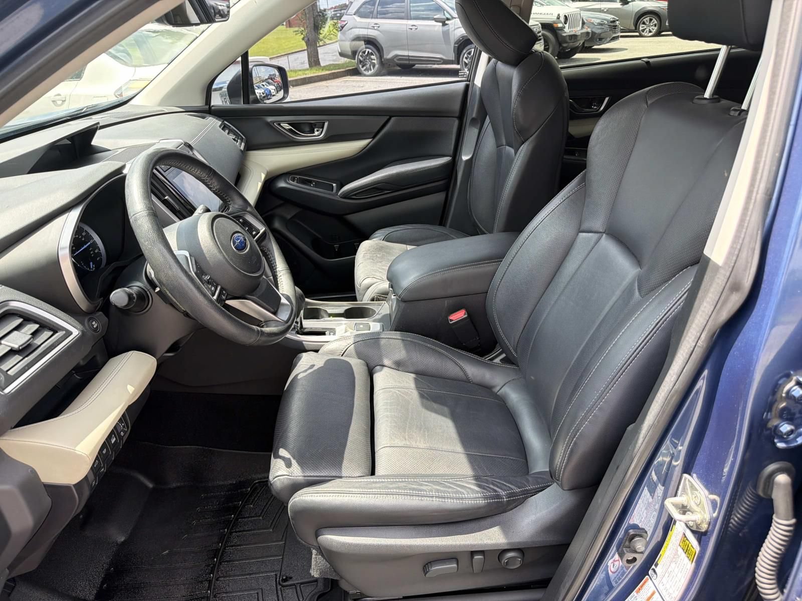 Used 2020 Subaru Ascent Limited w/ Technology Package AWD/4WD image 9