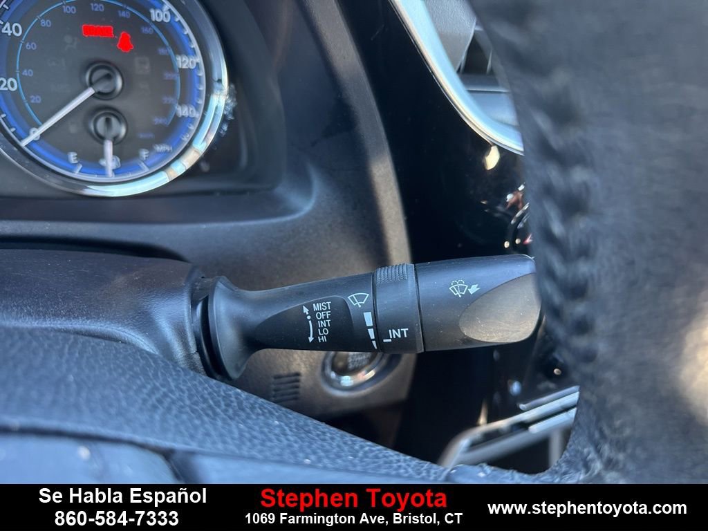Used 2019 Toyota Corolla SE image 17