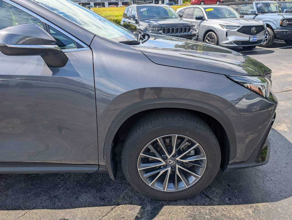 Used 2025 Lexus NX 350 AWD w/ Accessory Package (2T) image 10