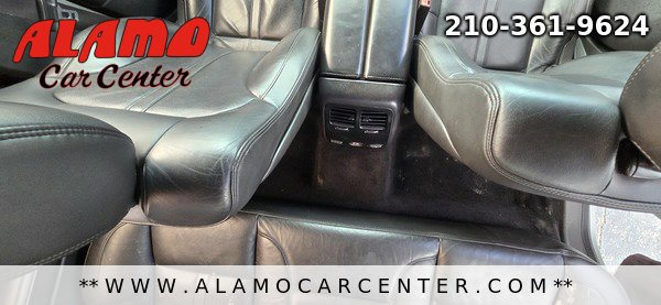 Used 2013 Lincoln MKS image 23