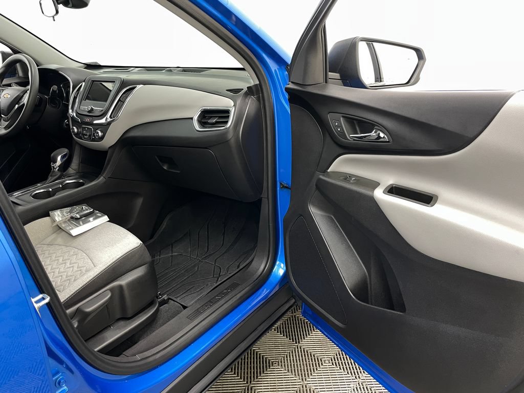 Certified 2024 Chevrolet Equinox LS w/ LS Convenience Package FWD image 34