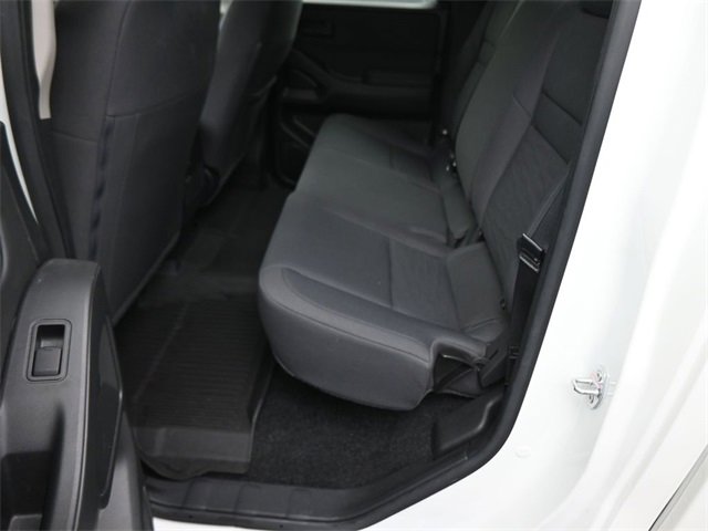 Used 2024 Nissan Frontier S image 16