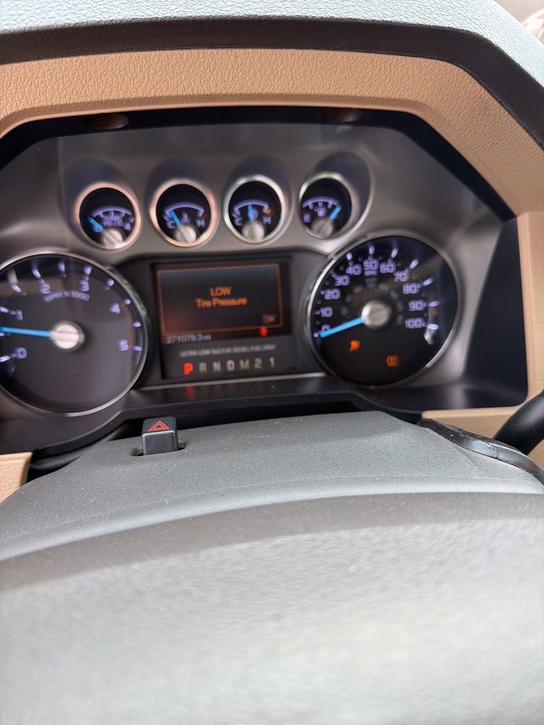 Used 2012 Ford F250 Lariat w/ Lariat Interior Pkg AWD/4WD image 7