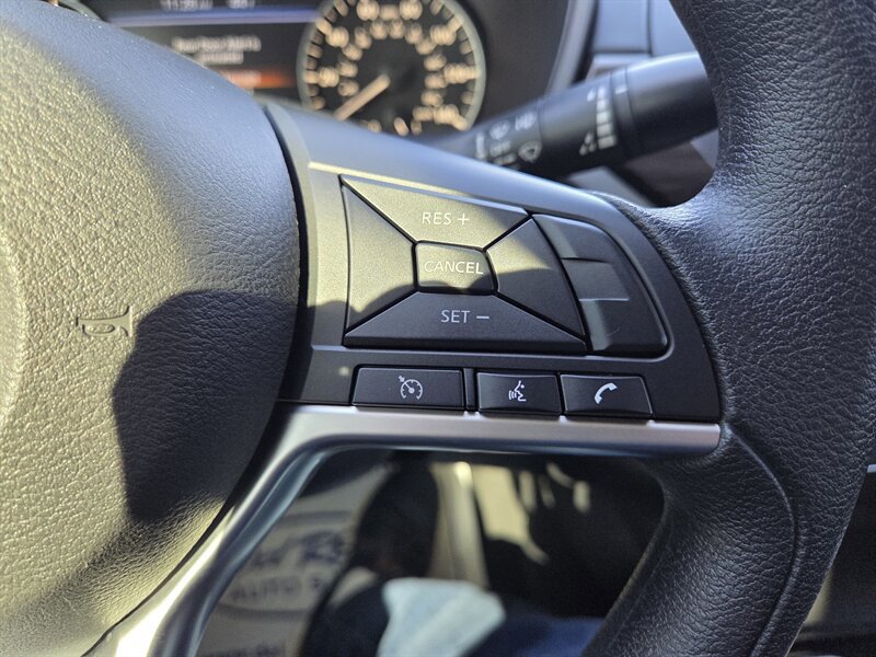 Used 2024 Nissan Altima 2.5 SV image 15