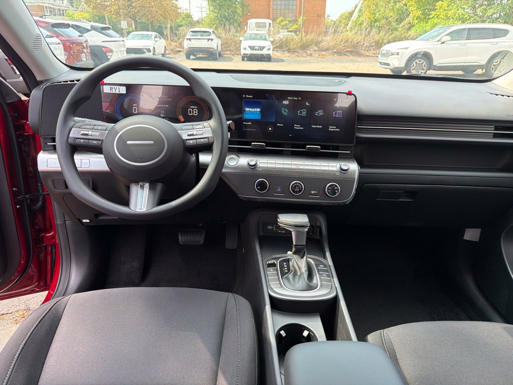 New 2027 Hyundai Kona SE AWD/4WD image 17