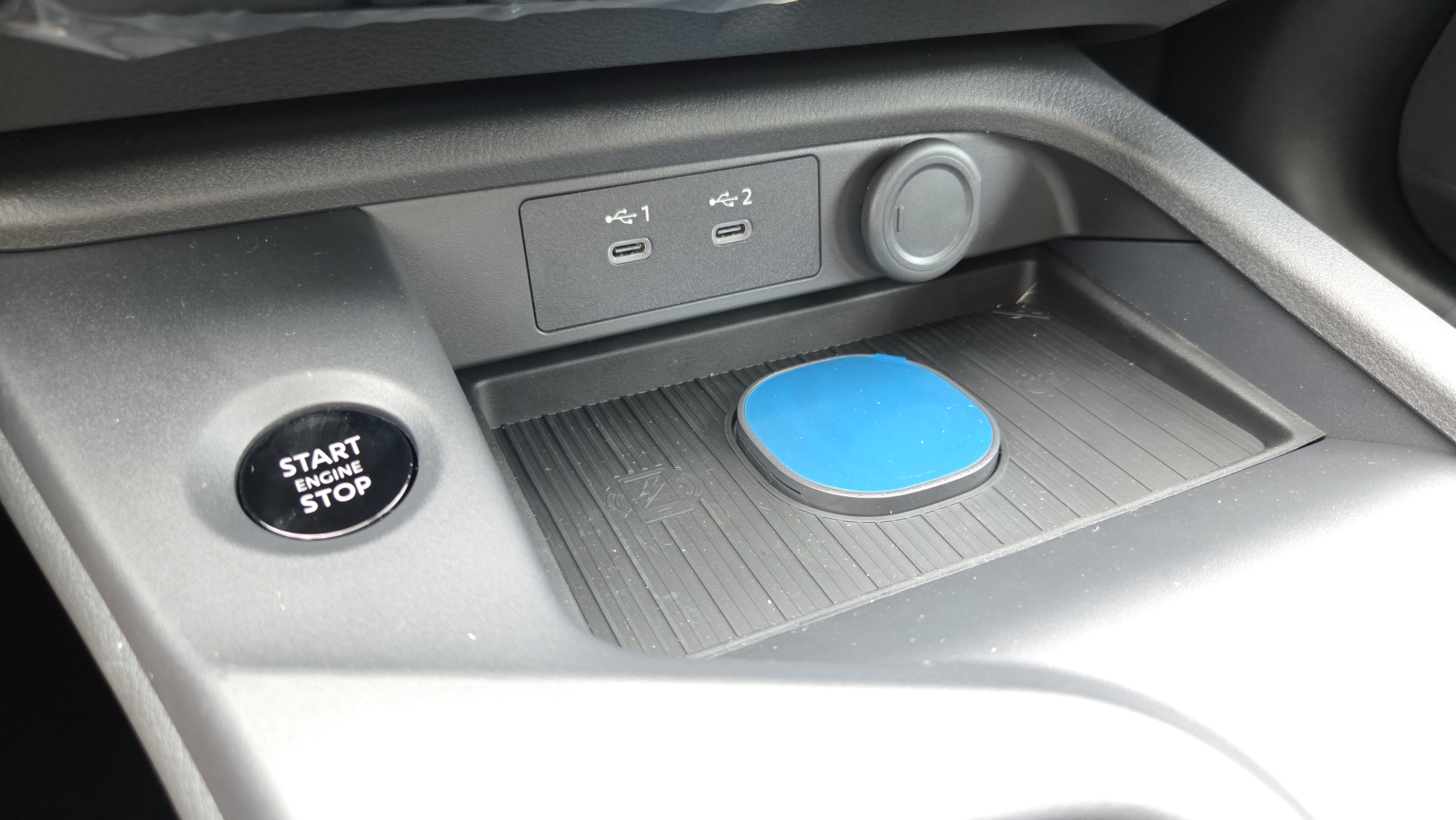 New 2027 Nissan Sentra SR w/ SR All Weather Package FWD image 22