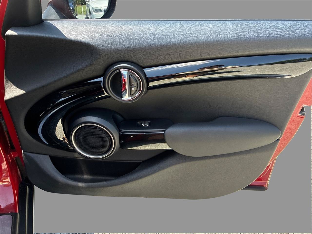 Used 2015 MINI Cooper S FWD image 24