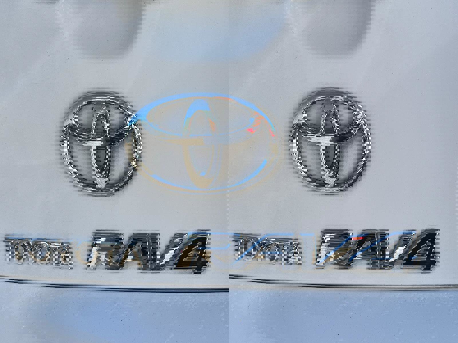 Used 2006 Toyota RAV4 Sport image 4