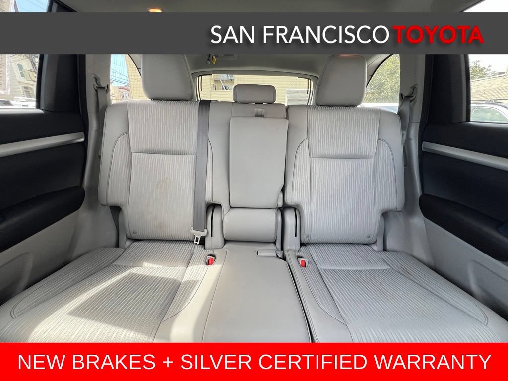 Certified 2016 Toyota Highlander Plus AWD/4WD image 14