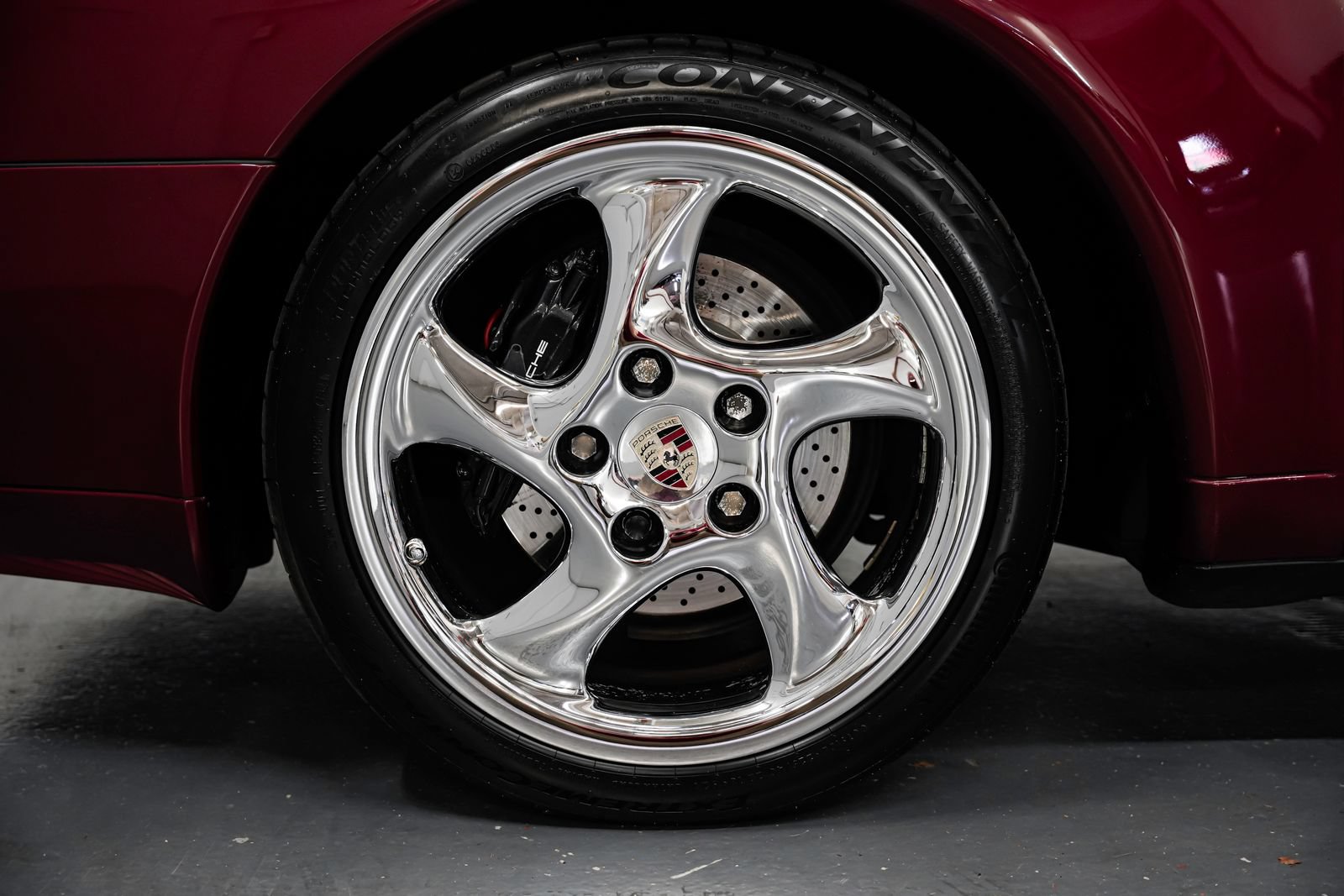 Used 1997 Porsche 911 Carrera RWD image 49
