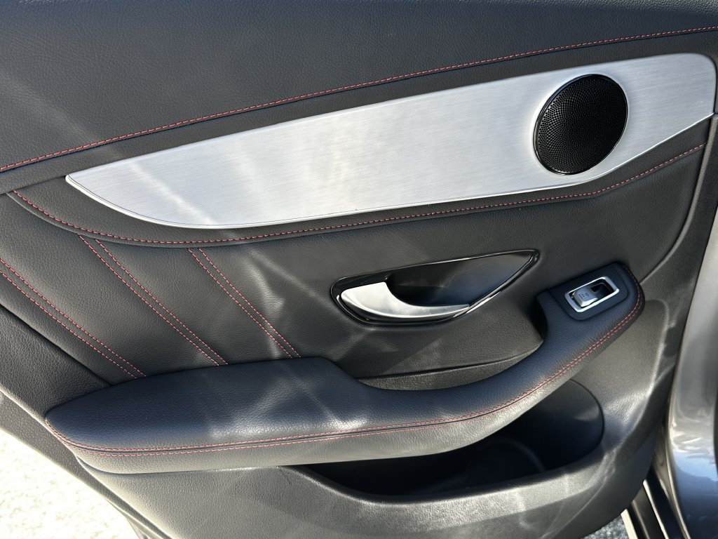 Certified 2021 Mercedes-Benz GLC 43 AMG 4MATIC image 25