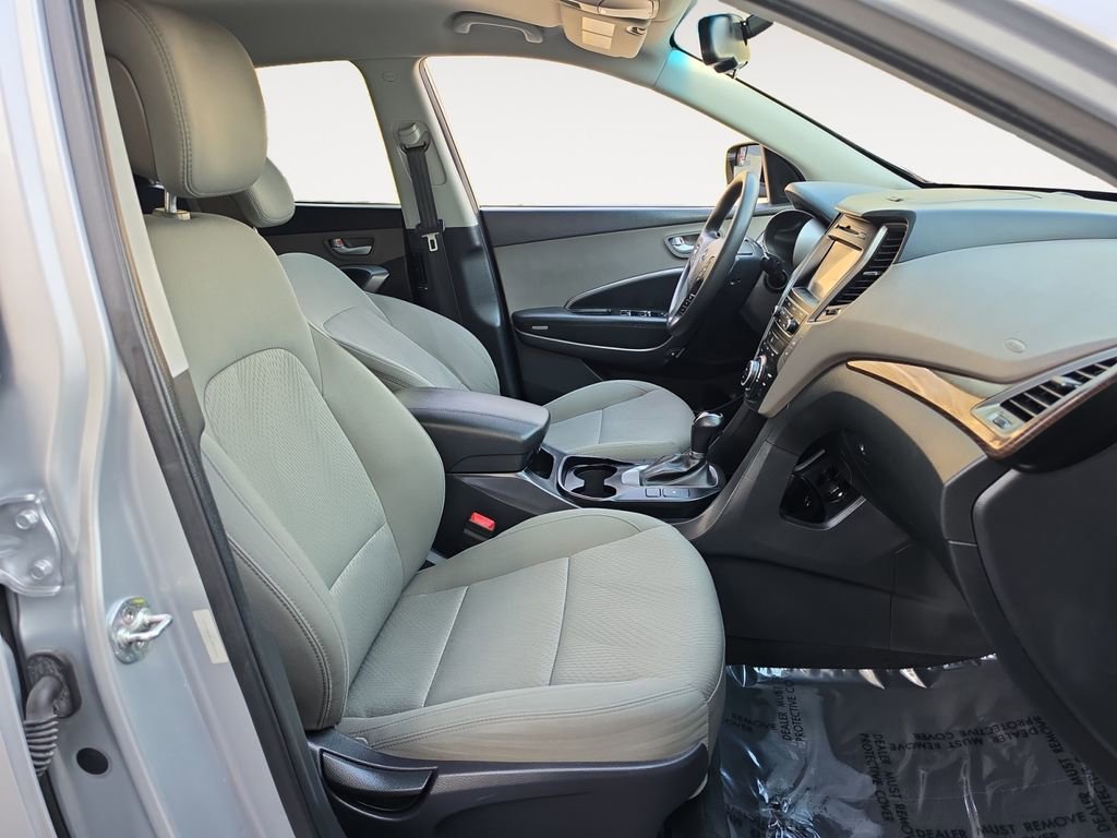 Used 2018 Hyundai Santa Fe Sport w/ 2.4L Value Package 02 image 15