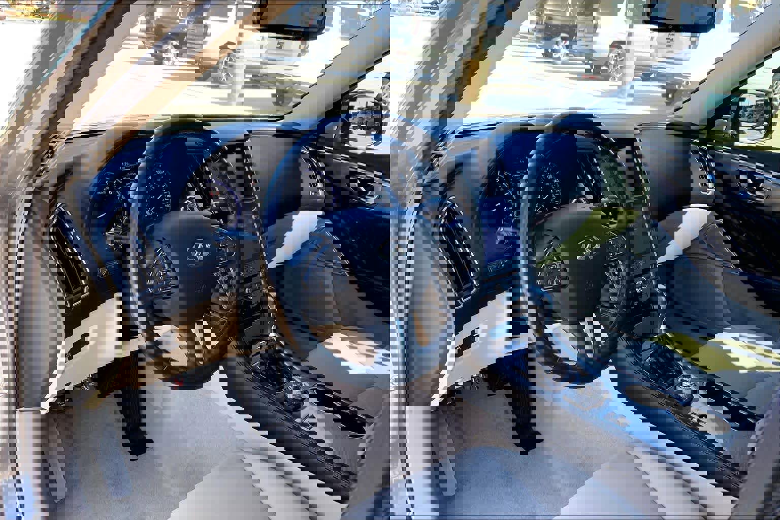 Used 2017 INFINITI Q50 3.0t Premium image 16