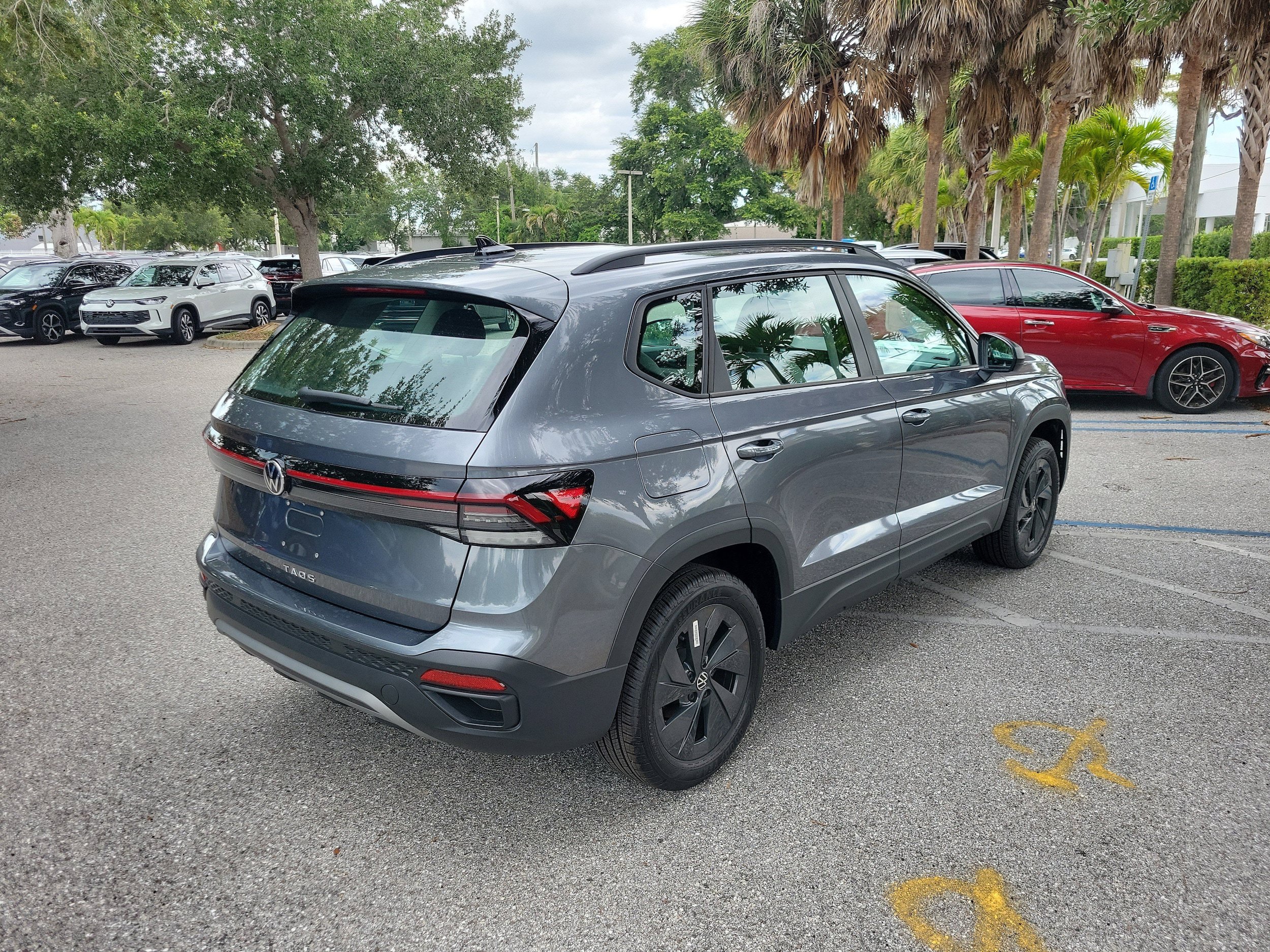 New 2026 Volkswagen Taos S FWD image 5