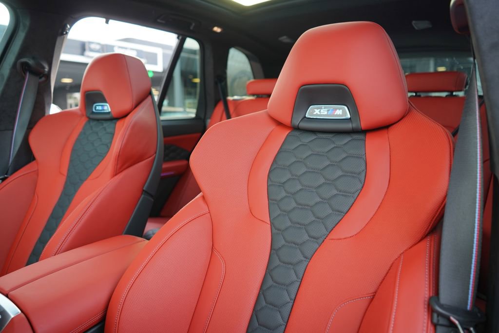 New 2026 BMW X5 M Competition w/ Executive Package AWD/4WD image 12