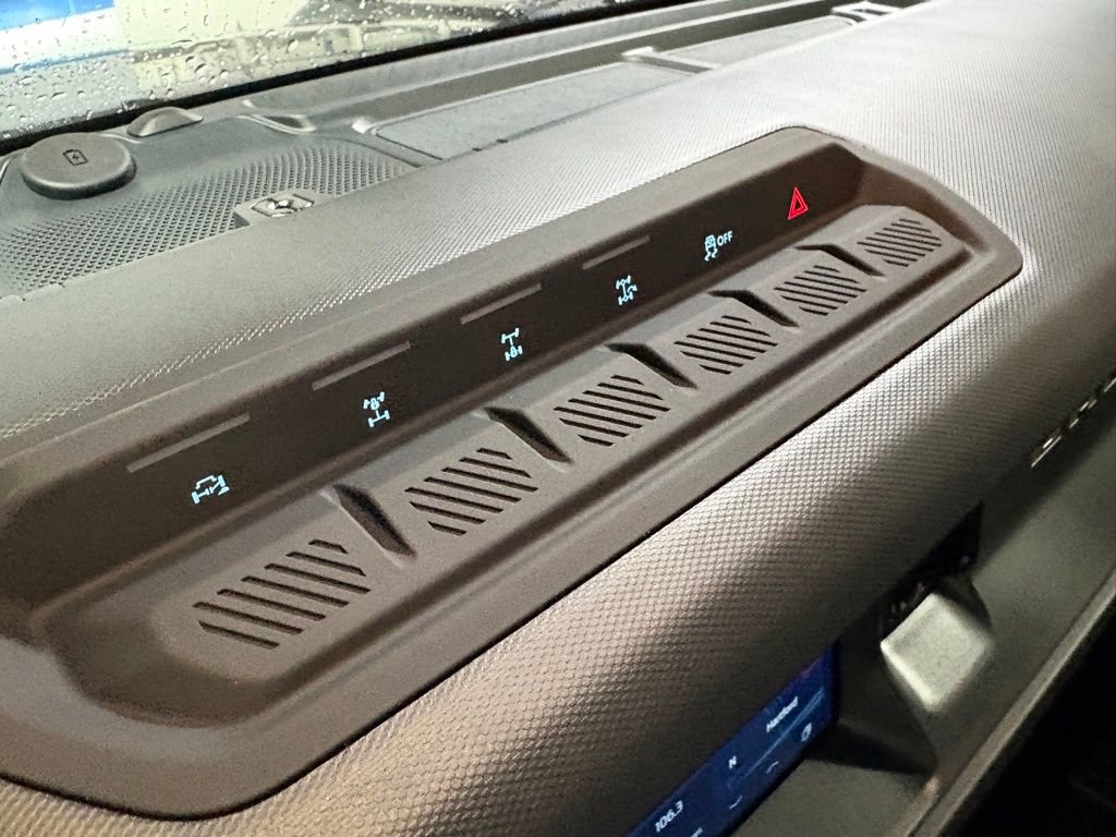 New 2026 Ford Bronco Badlands image 22