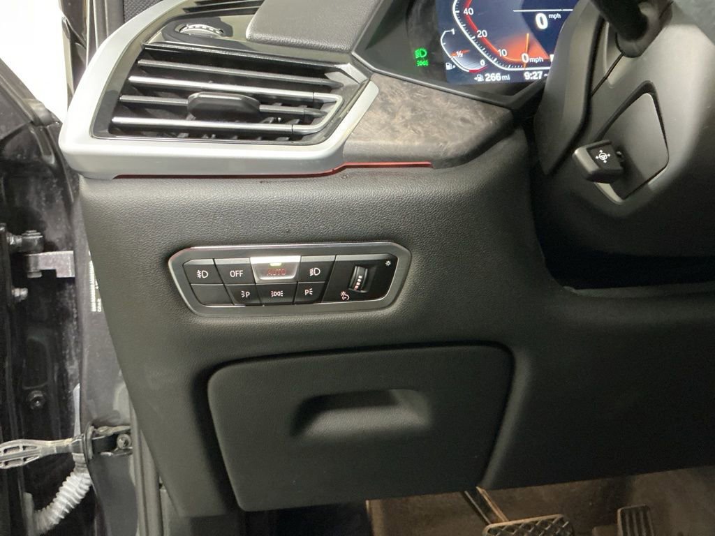 Certified 2021 BMW X5 sDrive40i w/ Convenience Package image 18
