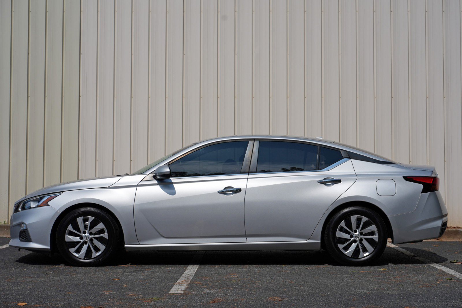 Used 2020 Nissan Altima 2.5 S FWD image 8