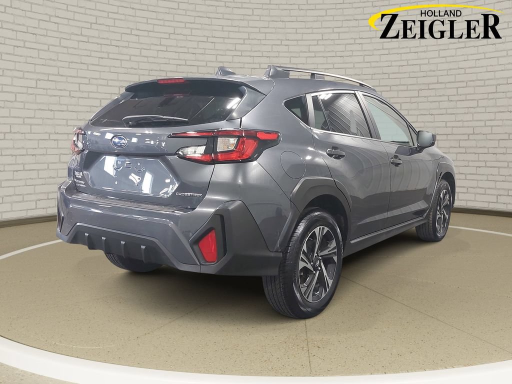 Used 2024 Subaru Crosstrek 2.0i Premium AWD/4WD image 5