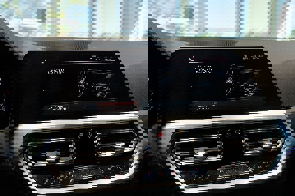 Used 2021 BMW 430i xDrive Coupe w/ Premium Package image 28