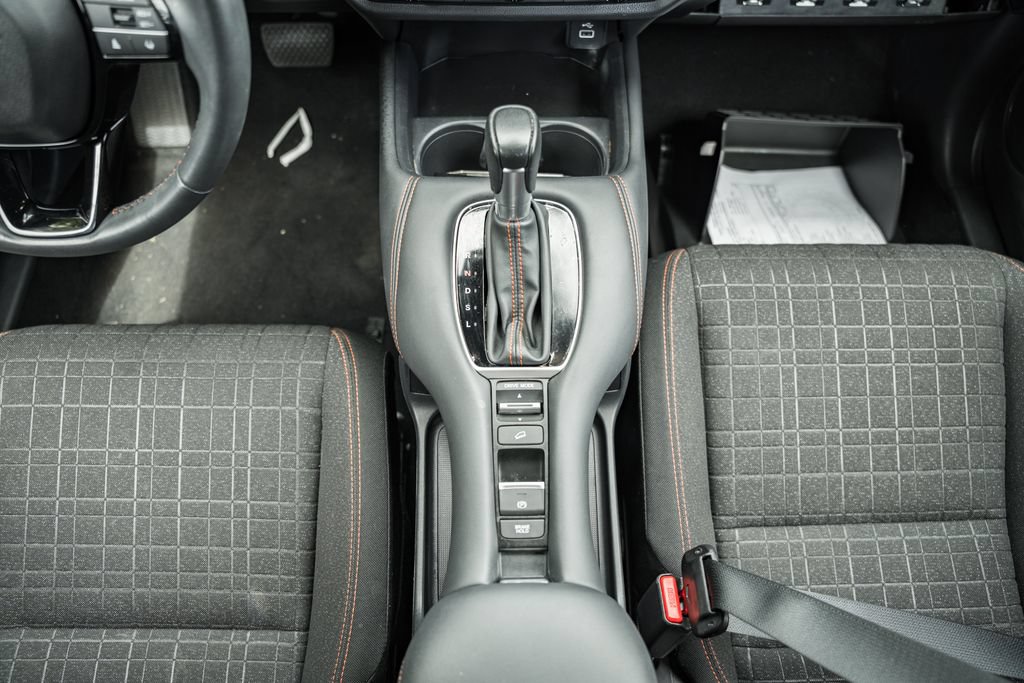 Used 2025 Honda HR-V Sport image 24