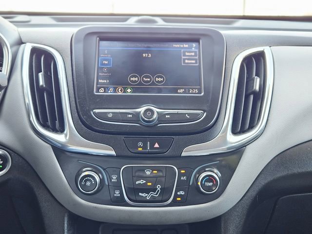 Used 2022 Chevrolet Equinox LS w/ LS Convenience Package image 22