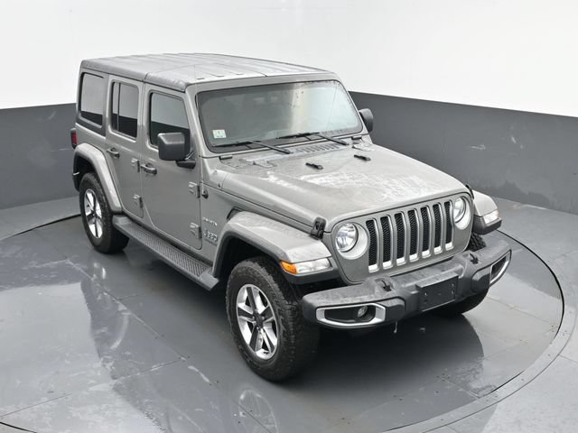 Used 2019 Jeep Wrangler Unlimited Sahara w/ Dual Top Group AWD/4WD image 20