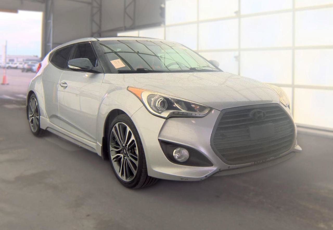 Used 2016 Hyundai Veloster Turbo w/ Option Group 04 FWD image 3