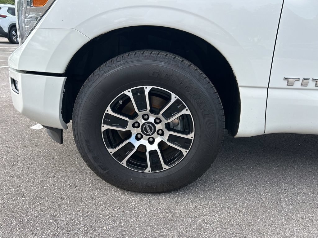 Certified 2023 Nissan Titan SV RWD image 45