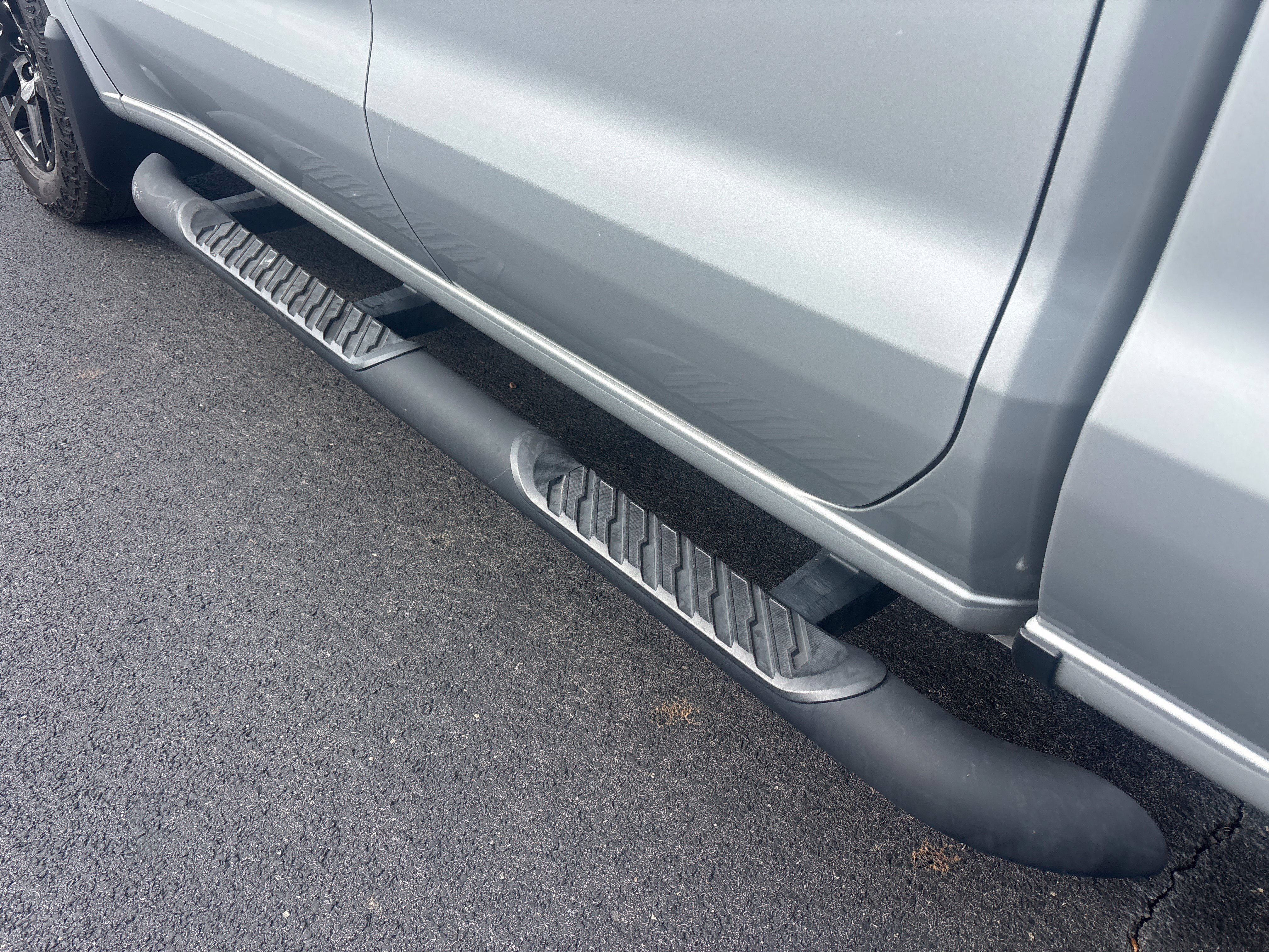 Used 2020 Chevrolet Silverado 1500 Custom w/ Rally Edition RWD image 9