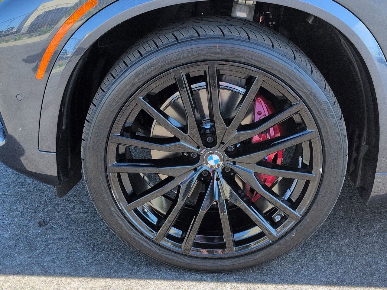 Used 2022 BMW X5 sDrive40i w/ M Sport Package image 28