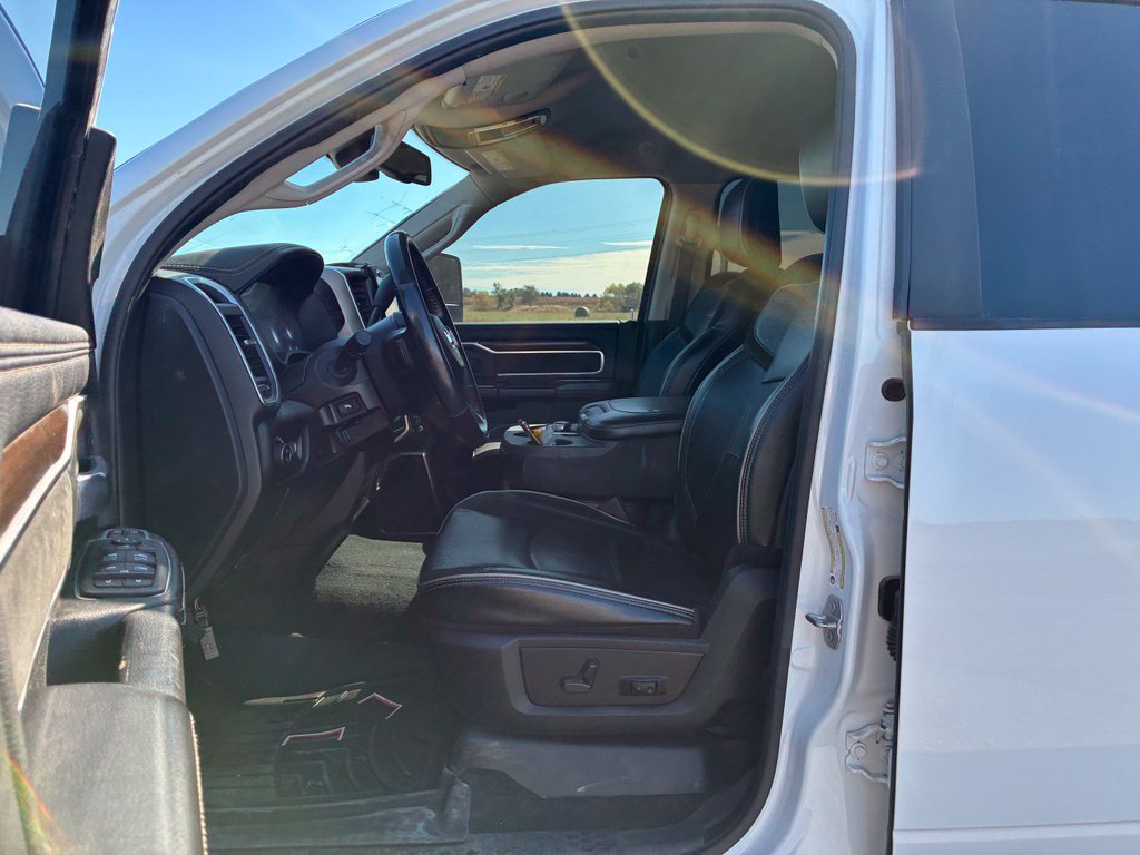 Used 2023 RAM 2500 Laramie AWD/4WD image 9