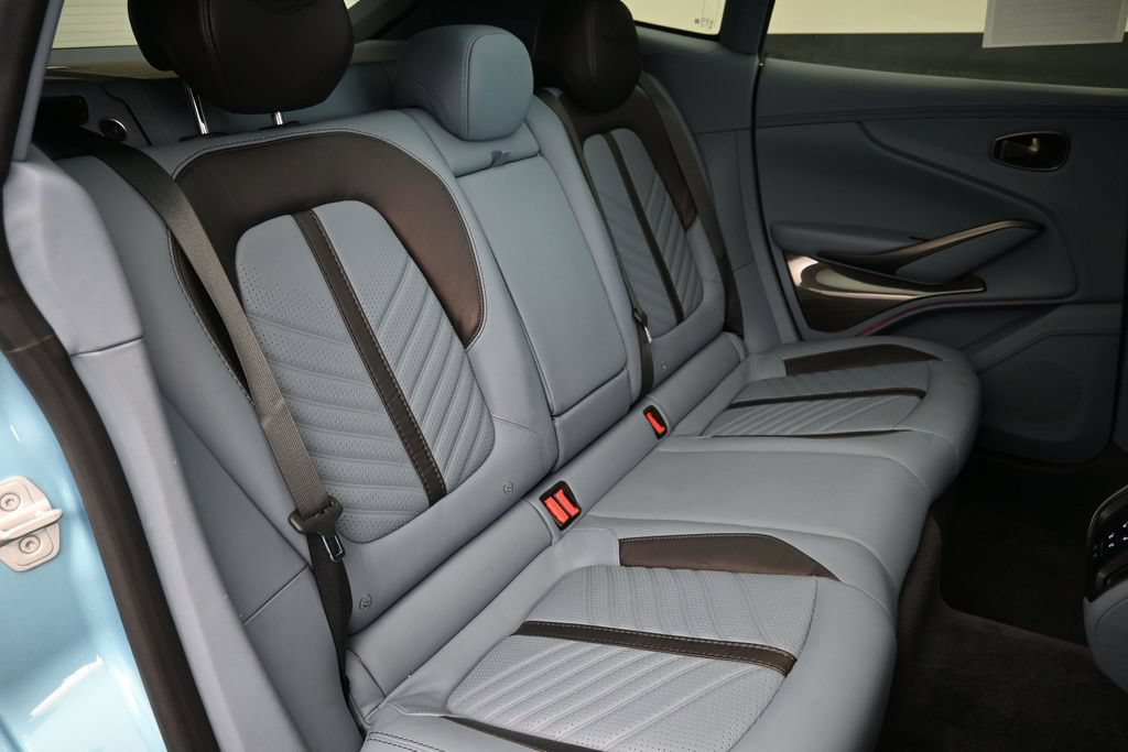 Used 2023 Aston Martin DBX 707 AWD/4WD image 27