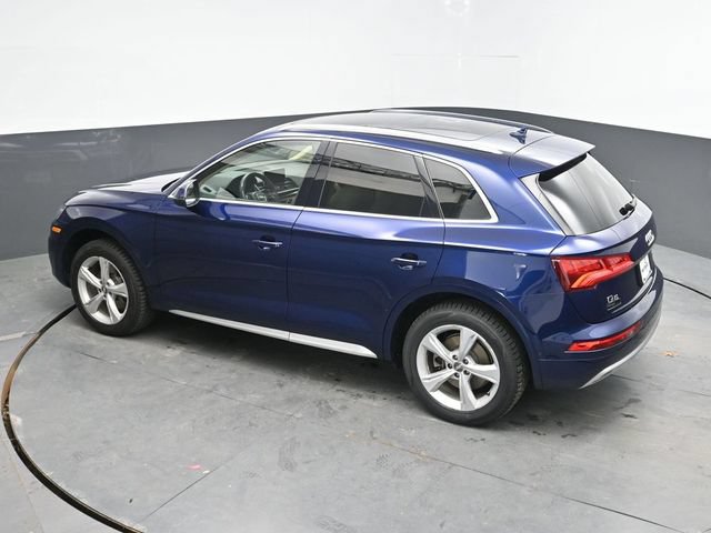 Used 2020 Audi Q5 Prestige w/ Prestige Package AWD/4WD image 30