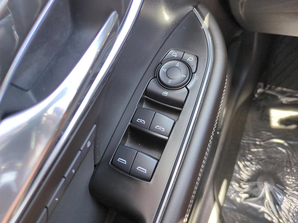 Used 2025 Buick Envision Preferred AWD/4WD image 20