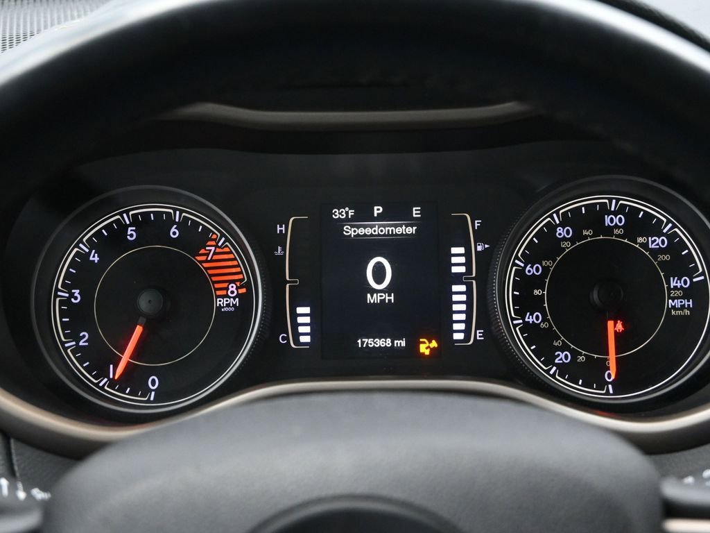 Used 2016 Jeep Cherokee Sport w/ Cold Weather Group image 18